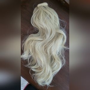 INH 18" Jordynn Ponytail- As Seen in Ulta